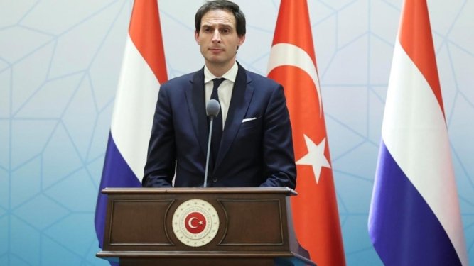 ankaraya-tam-destek-turki-796_2-41