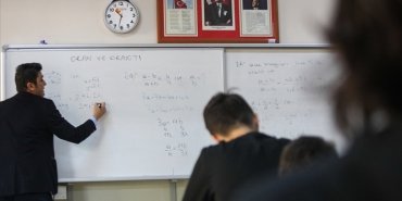 45-bin-yeni-ogretmen-atamasi-8-mayista-yapilacak