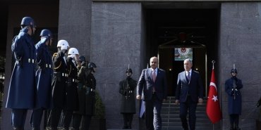 bakan-akar-irakli-mevkidasiyla-gorustu