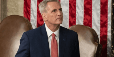 biden-ve-temsilciler-meclisi-baskani-borc-limitini-gorustu
