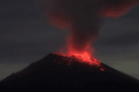 popocatepetl-yanardaginin-kul-puskurtmesinin-ardindan-sari-alarm-verildi