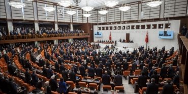 28-donem-milletvekilleri-yemin-etti