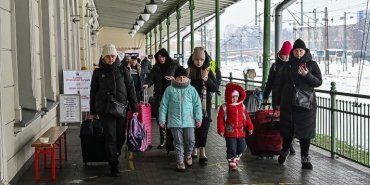 ab-oturma-ve-calisma-iznini-duzenleyen-kurallari-guncelliyor