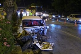 antalyada-zincirleme-trafik-kazasinda-5-kisi-yaralandi