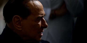 eski-italya-basbakani-silvio-berlusconi-hayatini-kaybetti
