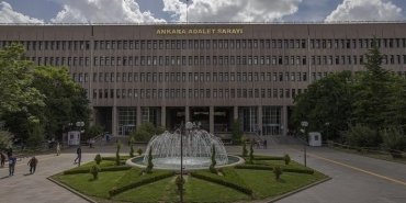 forex-yatirimi-vaadiyle-dolandiricilik-yapan-suphelilerden-5-kisi-tutuklandi
