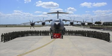 nato-talebi-uzerine-gorevlendirilen-mehmetcigin-kosovaya-intikali-tamamlandi