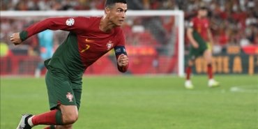 ronaldo-milli-takim-formasiyla-200-maca-cikan-ilk-futbolcu-oldu