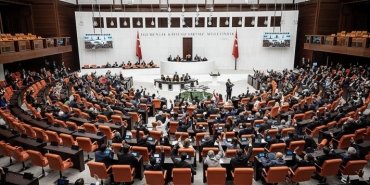 tbmmde-ihtisas-komisyonlarinin-baskanlari-belli-oldu