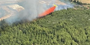 antalyanin-demre-ve-aksu-ilcelerinde-orman-yangini-cikti