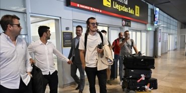 milli-futbolcu-caglar-soyuncu-atletico-madridde