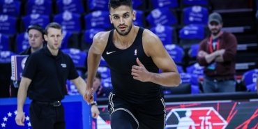 utah-jazz-omer-faruk-yurtseveni-kadrosuna-katti