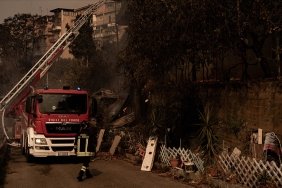 İtalya'nın Sardinya adasında devam eden yangınlar nedeniyle 600 kişi tahliye edilecek