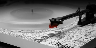 The Beatles'ın şimdiye kadar yayınlanmamış albüm kayıtları açık artırmaya çıkarıldı