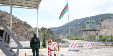 ab-lacin-koridoru-ve-agdam-yolunun-acilmasi-icin-teklif-sundu