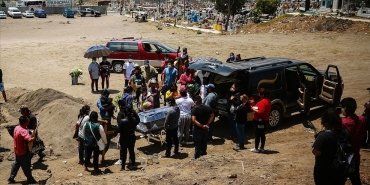 guatemala-5-polisinin-oldurulmesinin-ardindan-meksika-sinirina-2-bin-asker-yerlestirecek