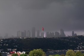 İstanbul'da yarın için kuvvetli sağanak uyarısı