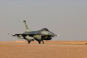 abdnin-f-16-filosu-orta-doguya-ulasti