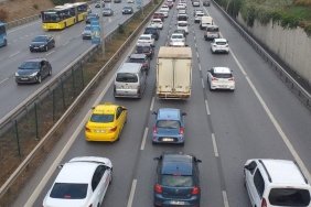istanbulda-haftanin-ilk-gunu-trafik-yogunlugu-yasaniyor