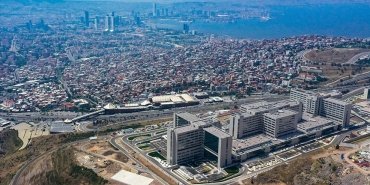 izmir-sehir-hastanesi-hasta-kabulune-basliyor