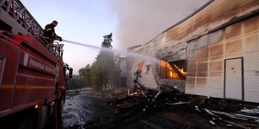 kirklarelinde-agac-isleme-fabrikasinda-cikan-yangin-kontrol-altina-alindi