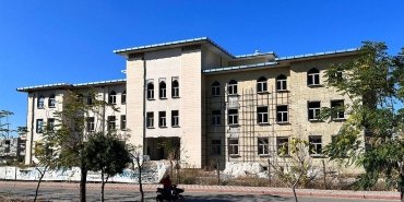 Akhisar'da bir işçi üçüncü kattan düşerek hayatını kaybetti