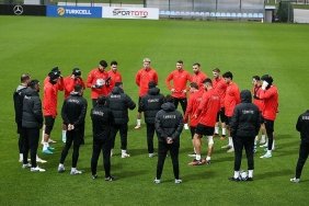 a-milli-futbol-takiminin-almanya-ve-galler-karsilasmalari-hazirliklari-basladi