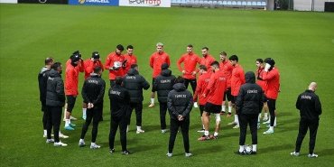 a-milli-futbol-takiminin-almanya-ve-galler-karsilasmalari-hazirliklari-basladi