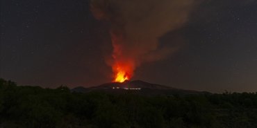 italyada-etna-yanardagi-alarmi