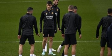 milli-futbolcu-arda-guler-real-madrid-kadrosunda