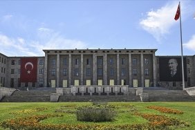 tbmm-250-surekli-isci-alimini-noter-huzurunda-kura-cekimiyle-belirleyecek