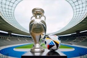 uefa-euro-2024-icin-yeni-mac-topunu-tanitti-fussballliebe