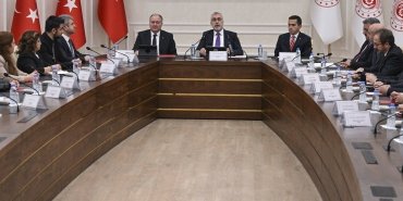asgari-ucret-tespit-komitesi-toplandi