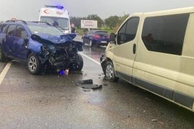 ayvalik-sarimsakli-kavsaginda-zincirleme-trafik-kazasi