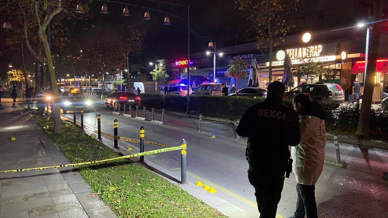 basaksehirde-gece-kulubune-silahli-saldiri