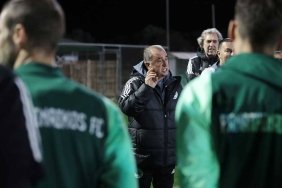 fatih-terim-panathinaikosta-ilk-antrenmanina-cikti