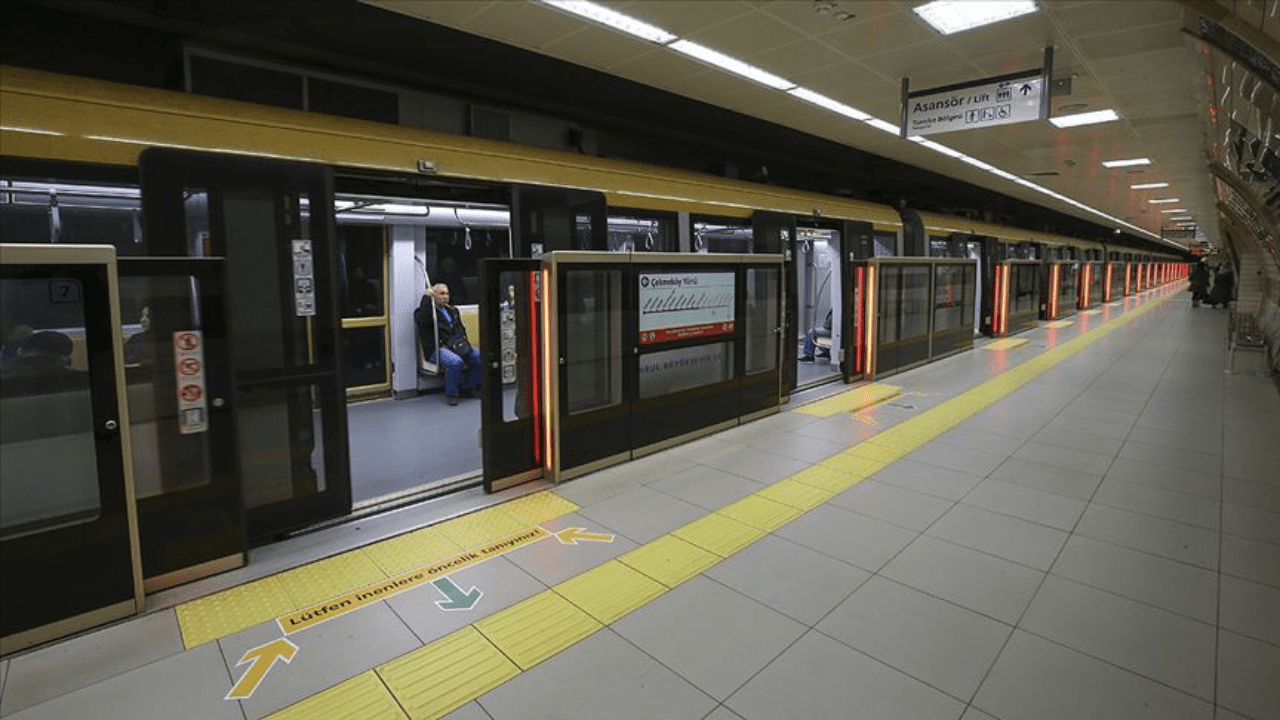 metro-istanbuldan-yilbasi-icin-sefer-duzenlemesi