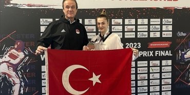 milli-tekvandocu-merve-dincel-kavurat-ingilterede-bronz-madalya-kazandi