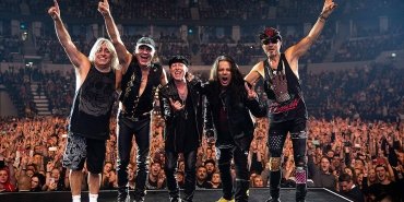 scorpions-8-yil-aradan-sonra-istanbulda