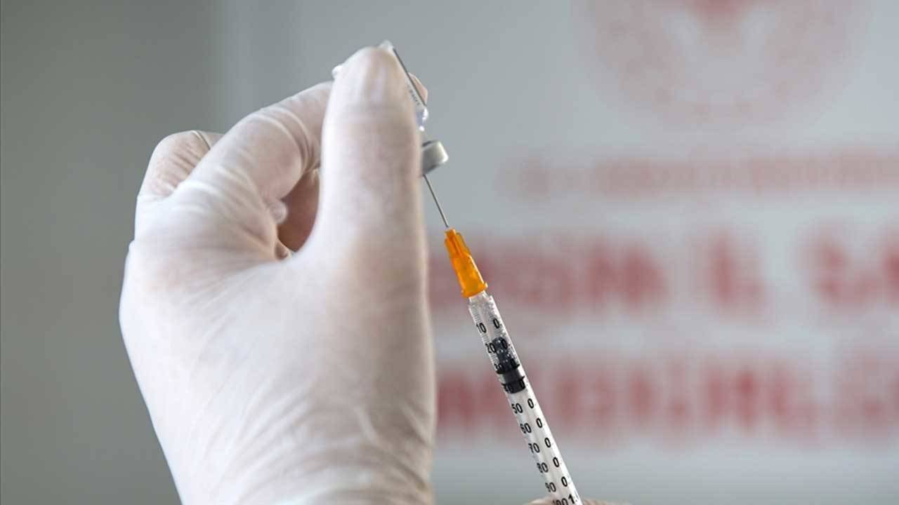 10-kadindan-8i-ve-10-erkekten-9u-hpv-ile-karsilasiyor