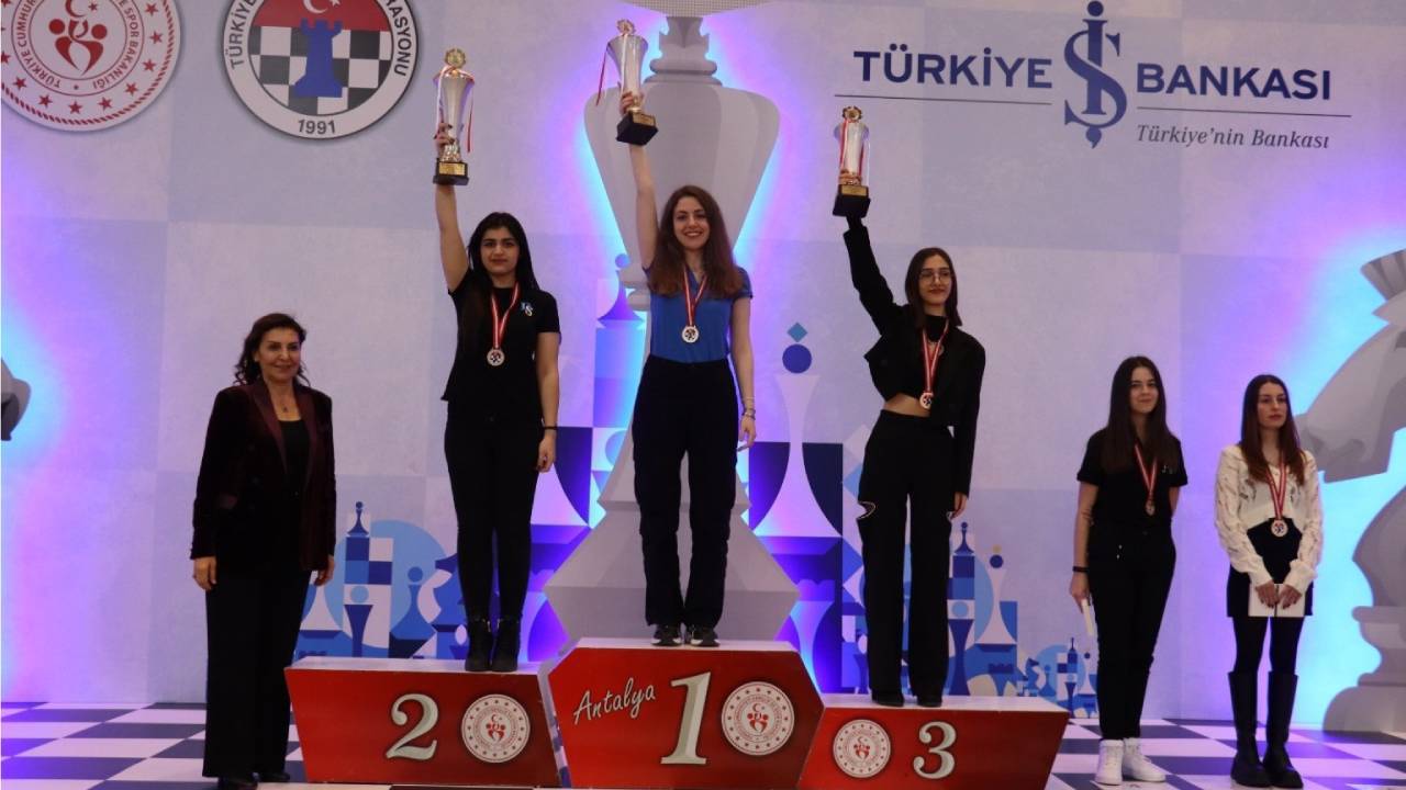 2024-turkiye-satranc-sampiyonasi-antalyada-tamamlandi