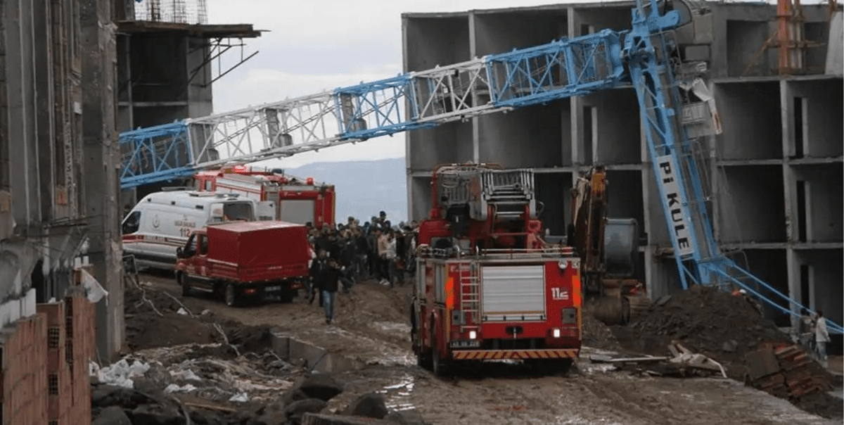 manisada-vinc-kazasi-operator-mert-bayat-hayatini-kaybetti