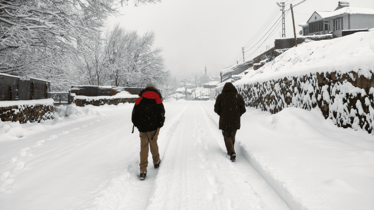 meteoroloji-genel-mudurlugunden-18-il-icin-sari-kod