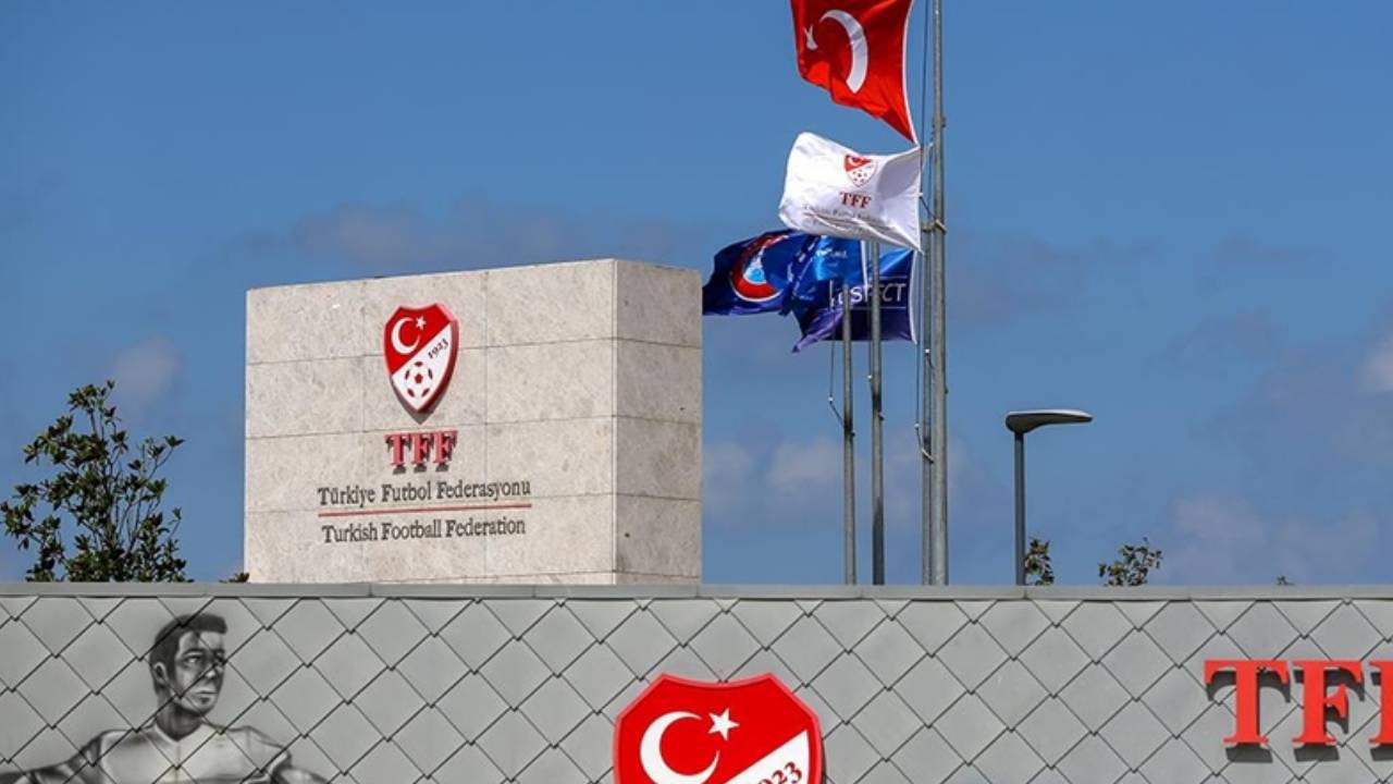 pfdkdan-2-futbolcuya-men-5-stakima-para-cezasi