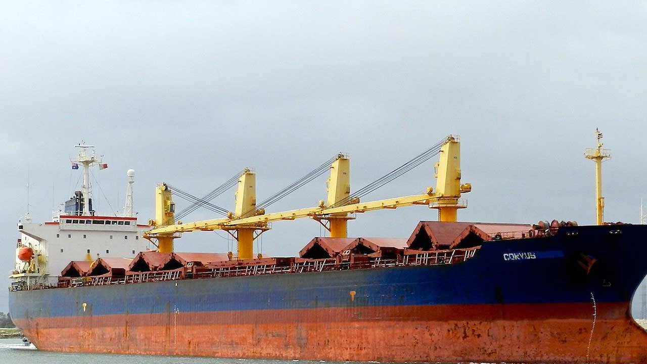sangay-aciklarinda-bir-gemi-catisma-sonucu-batti