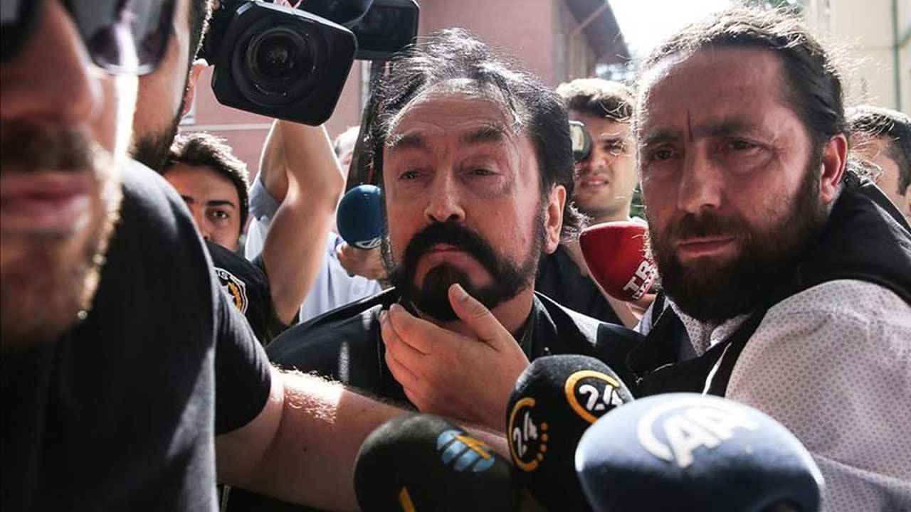 adnan-oktarin-hakim-karsisina-cikacagi-tarihler-belli-oldu