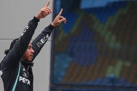 formula-1de-donum-noktasi-lewis-hamilton-ferrariye-geciyor