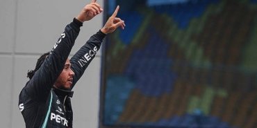 formula-1de-donum-noktasi-lewis-hamilton-ferrariye-geciyor