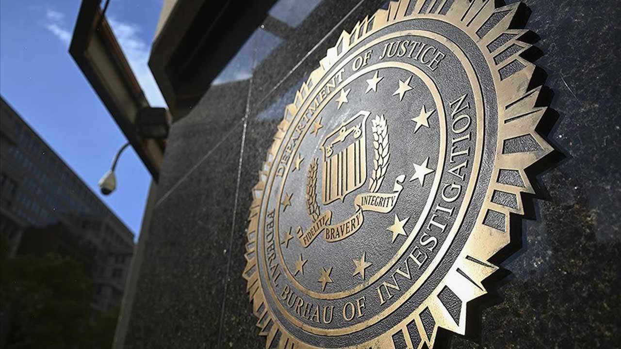 jeffrey-epstein-sorusturmasinda-fbi-istismar-agina-engel-olmamakla-suclaniyor