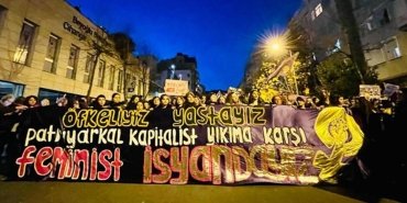 8-mart-yuruyusunde-gozaltina-alinan-28-kisiden-5i-hakkinda-dava-acildi